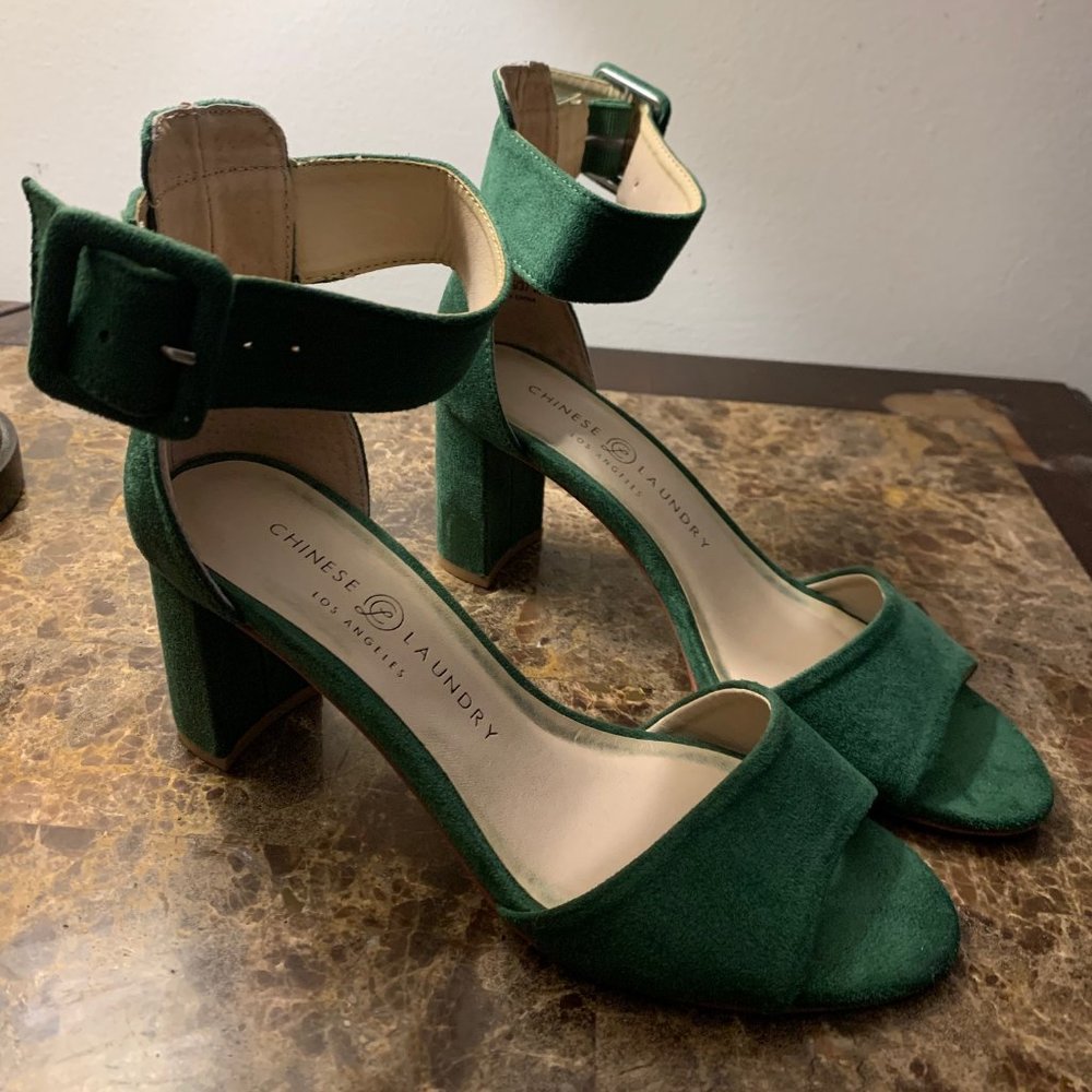 Chinese Laundry- Green Suede Sandals